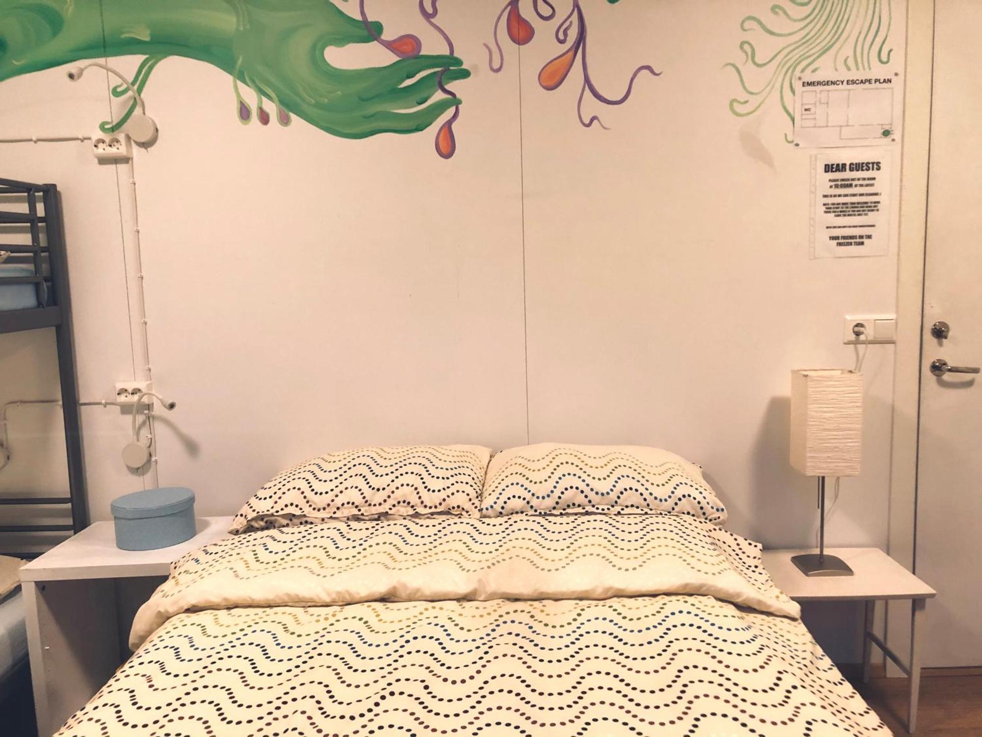 The Freezer Hostel & Culture Center Hellissandur Δωμάτιο φωτογραφία